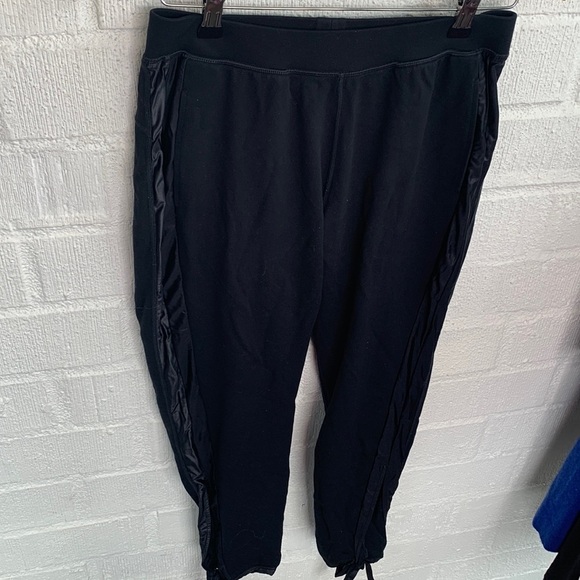 Fabletics Athletic Satin Stripe Black Kara Ankle Tie Jogger High Waisted Pants - Picture 4 of 8